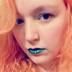 Meet your Posher, Cassandra